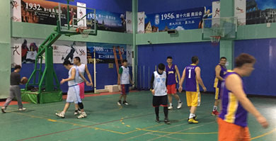 吉林2015年12月21日与合作单位间进行友谊篮球赛